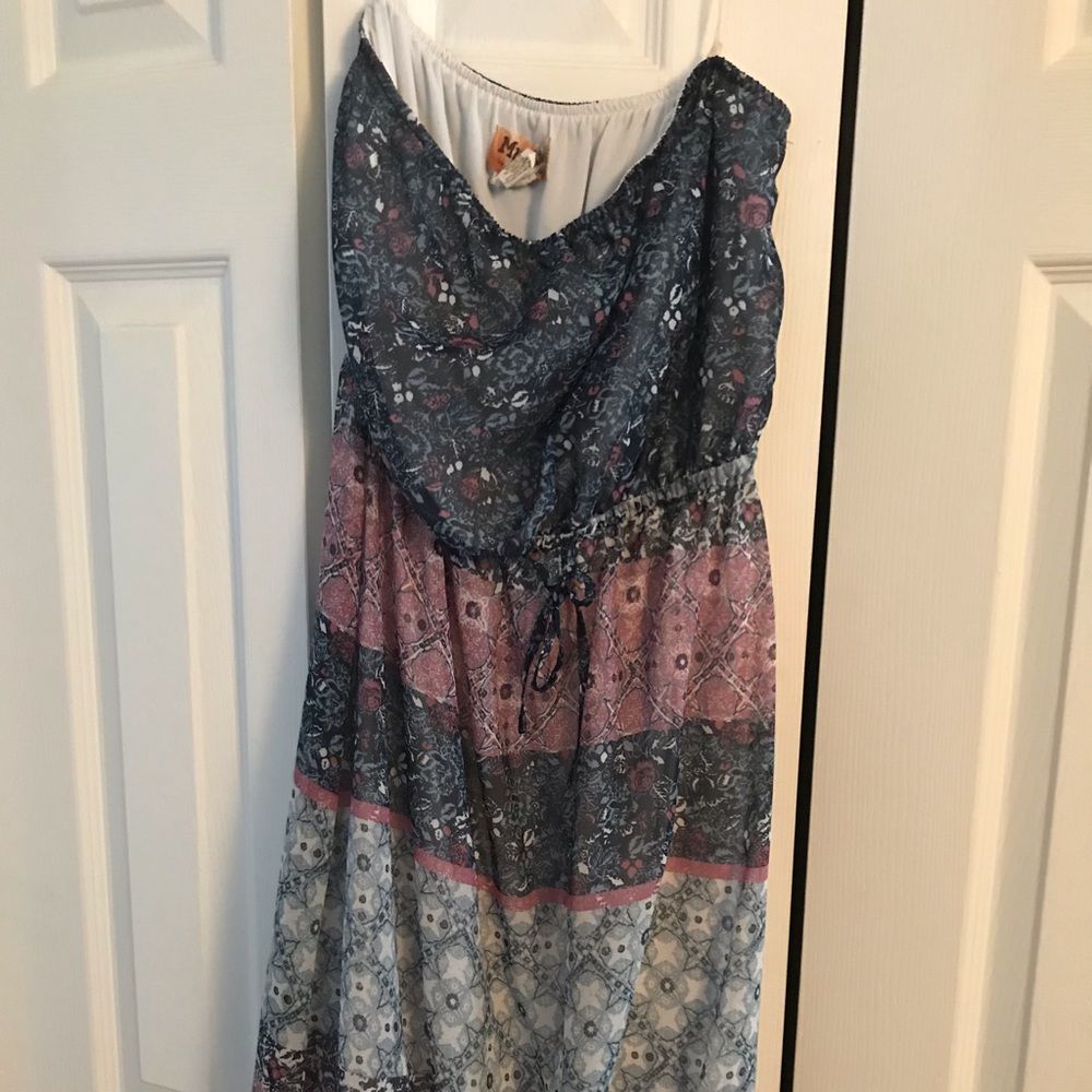 Medium dresses